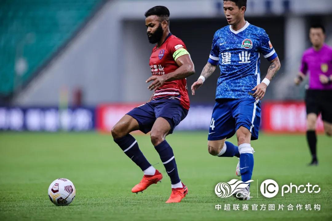 موعد ربع نهائي دوري أبطال أفريقيا 2025كل ما تحتاج معرفته عن المواعيد والفرص