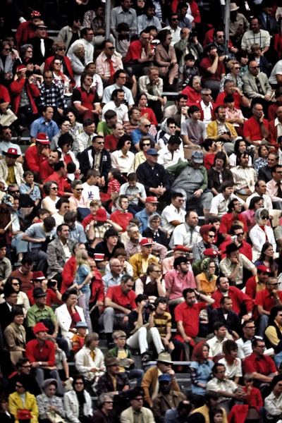 الجزائر وألمانيا 1982تعليق صلاح نيوس على المباراة الأسطورية